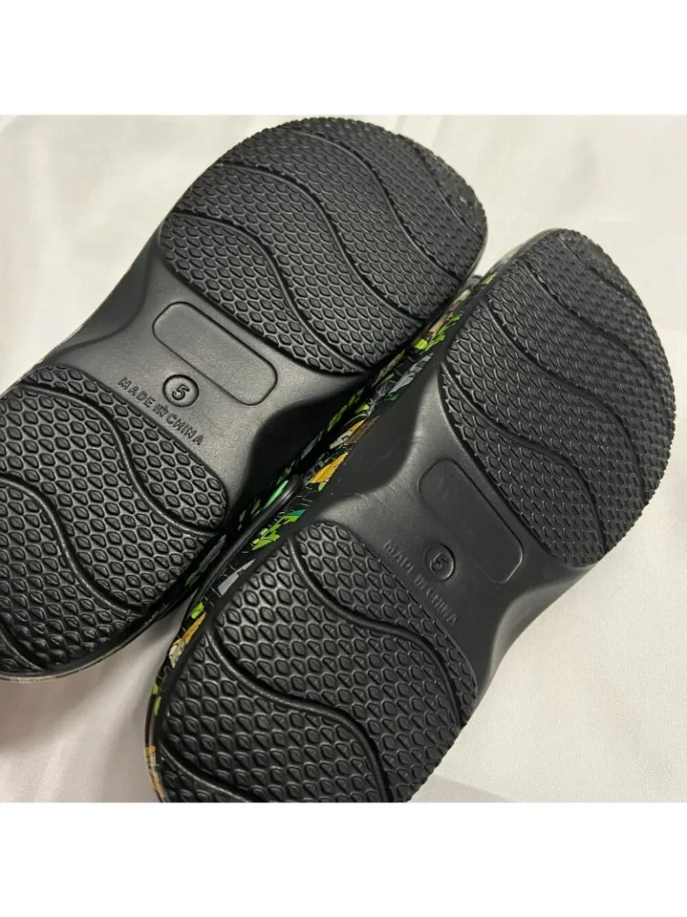 Minecraft Boys EVA Clogs Slip-On Shoes Sz 5 Creeper Steve Alex Skeleton NWT